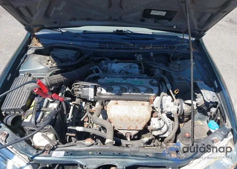 1999 Honda Accord Lx from USA, damaged, VIN 1HGCG6656XA110717